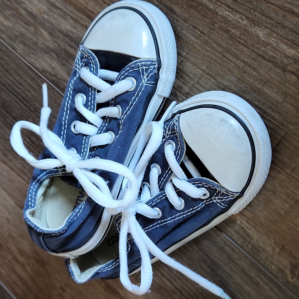 Kids Navy Converse Allstars